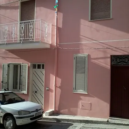 Adamo
