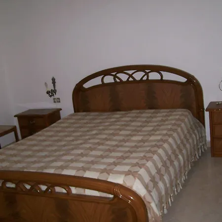 Adamo Bed & Breakfast
